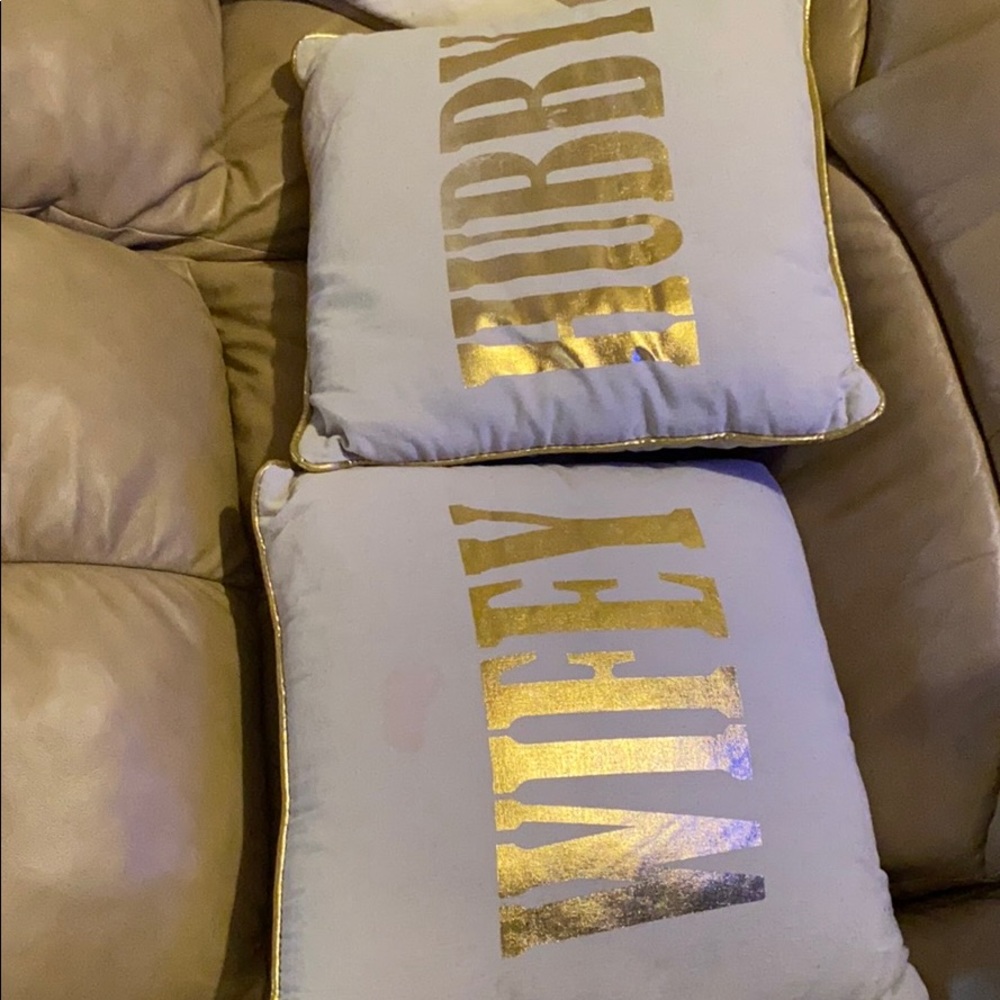 Throw pillows